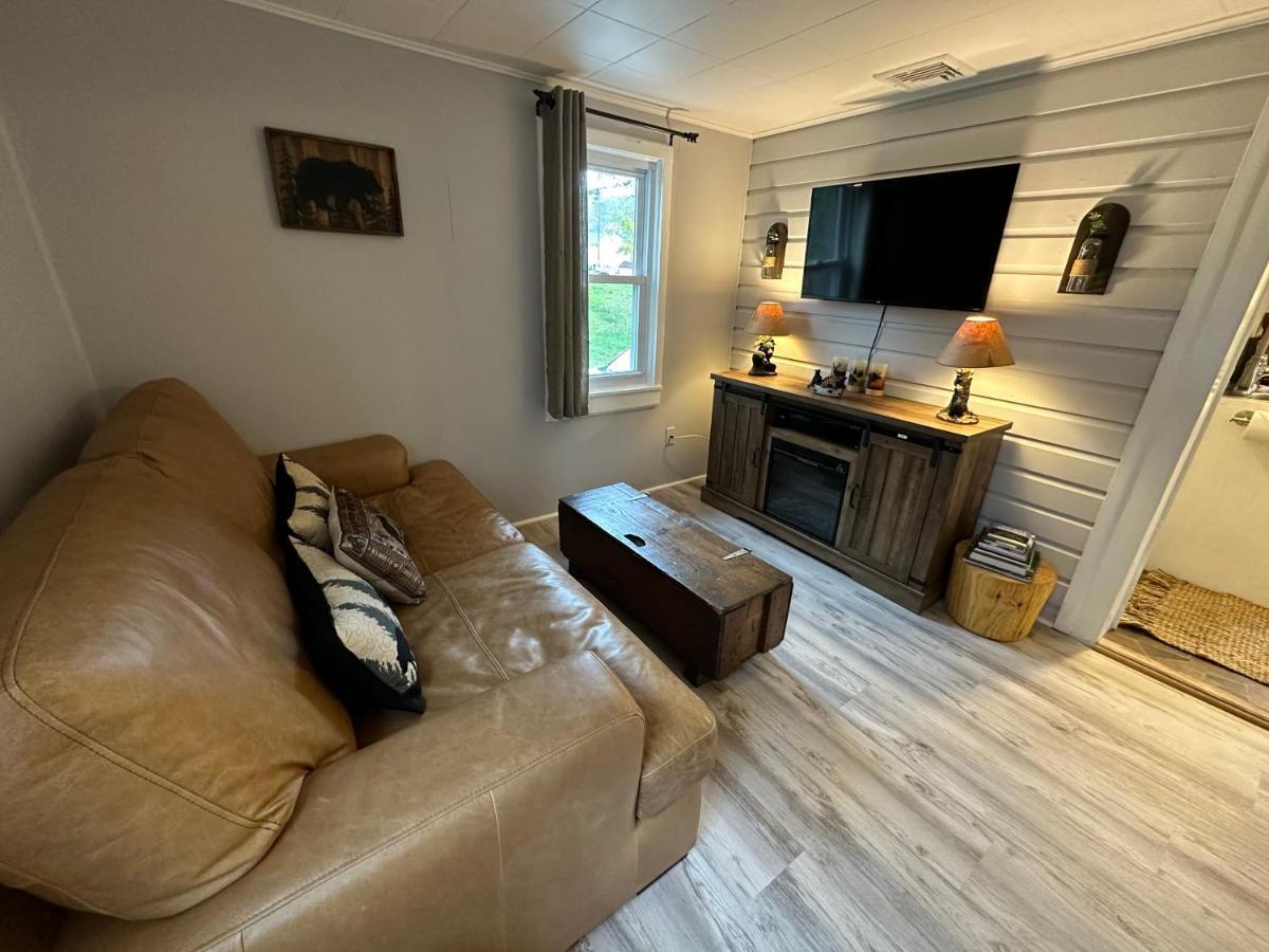 Escape To A Streamside Cabin In The Lower Catskills Wurtsboro Esterno foto