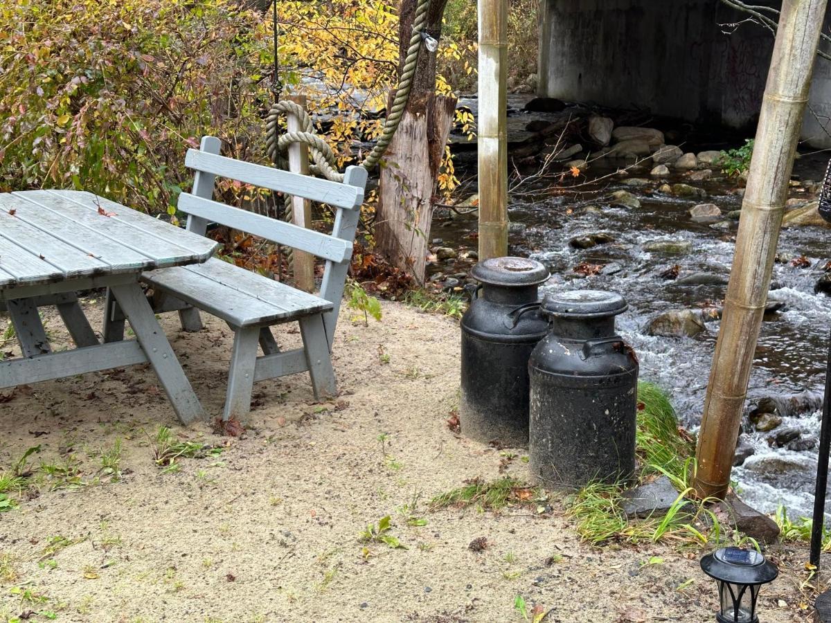 Escape To A Streamside Cabin In The Lower Catskills Wurtsboro Esterno foto
